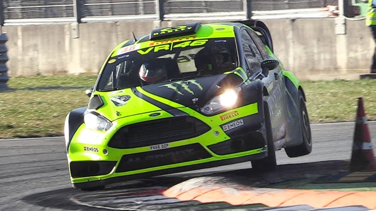 Valentino Rossi In Action Driving a Ford Fiesta RS WRC at 2017 Monza Rally Show!