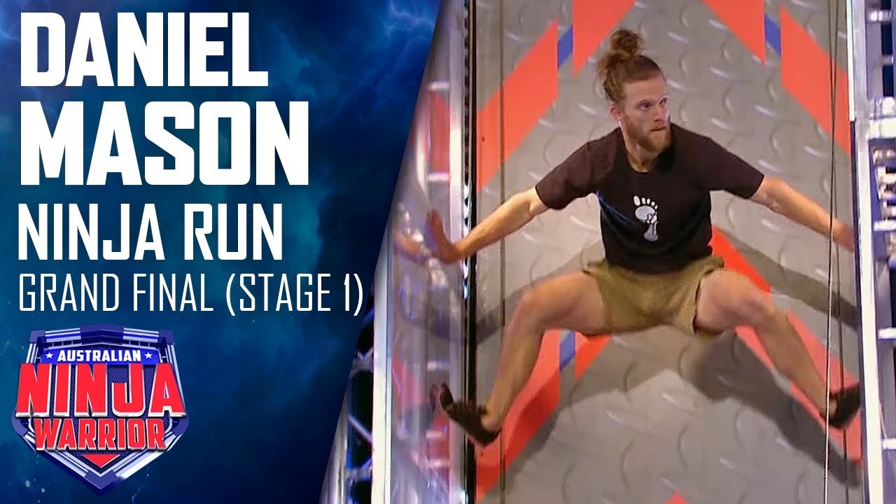 Daniel Mason speeds through Stage 1 of the Grand Final | Australian Ninja Warrior 2019