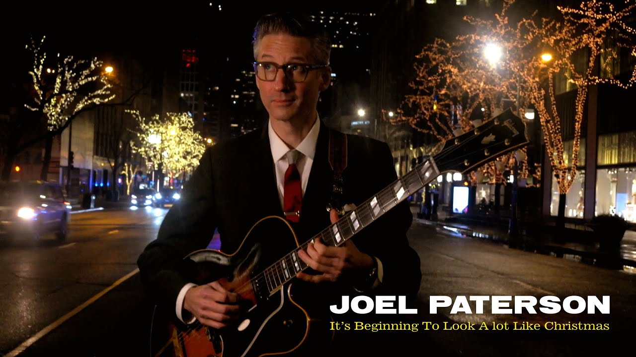 Joel Paterson &ndash; It's Beginning To Look A Lot Like Christmas (Official Music Video)