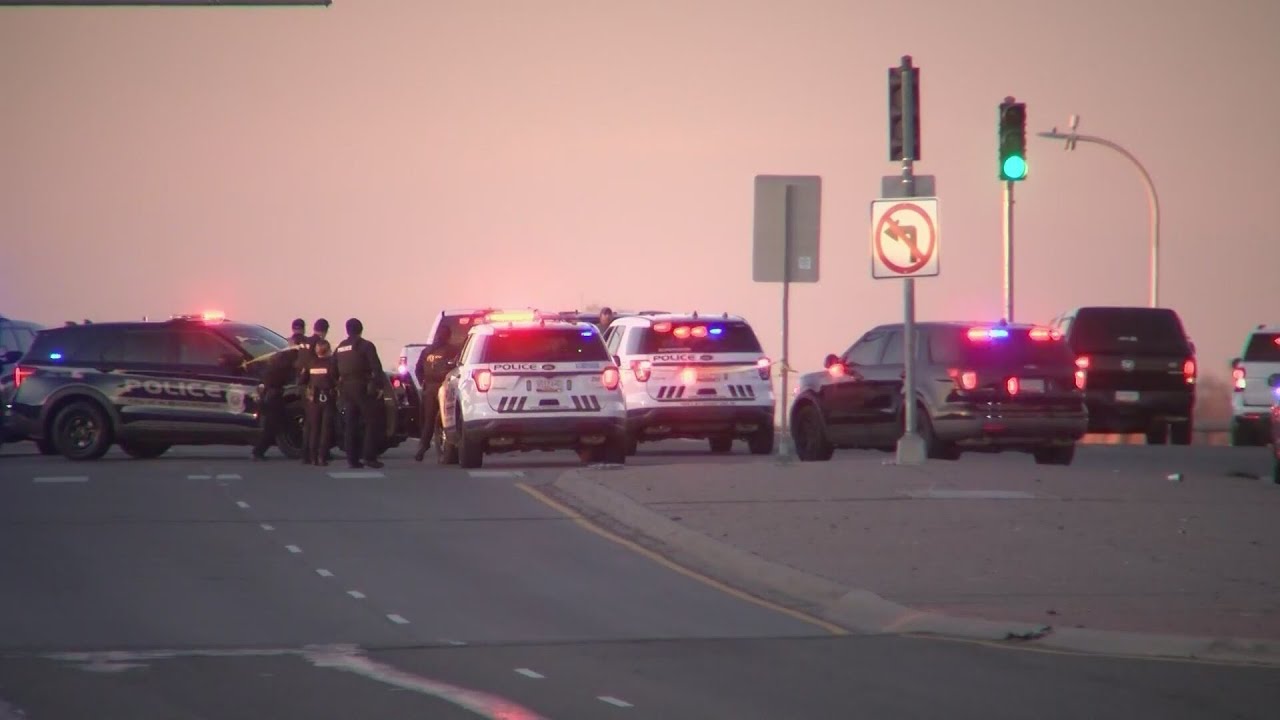 Suspect dead after standoff on I-40 in Albuquerque ends with police shooting