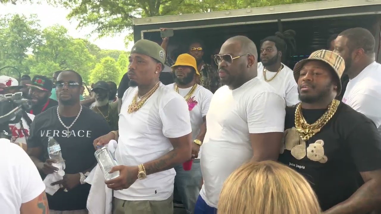 Rick Ross X Donkmaster visit Best Donks Top5 Nava Da Hnic 134coke 2fly 95prezi FredFari at Car show