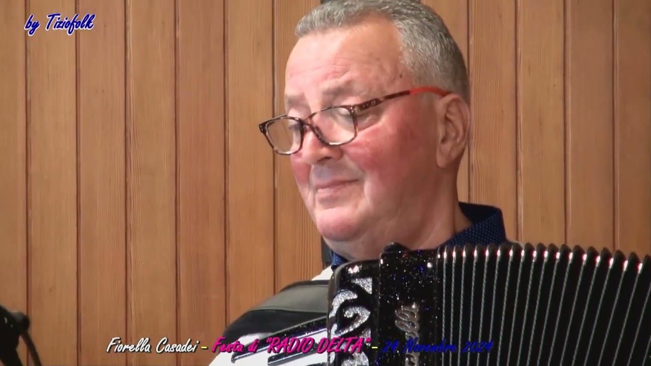 ARCOBALENO  Valzer di Borghesi eseguito da GIANCARLO ROCCHI alla Festa di DELTA RADIO della mitica F