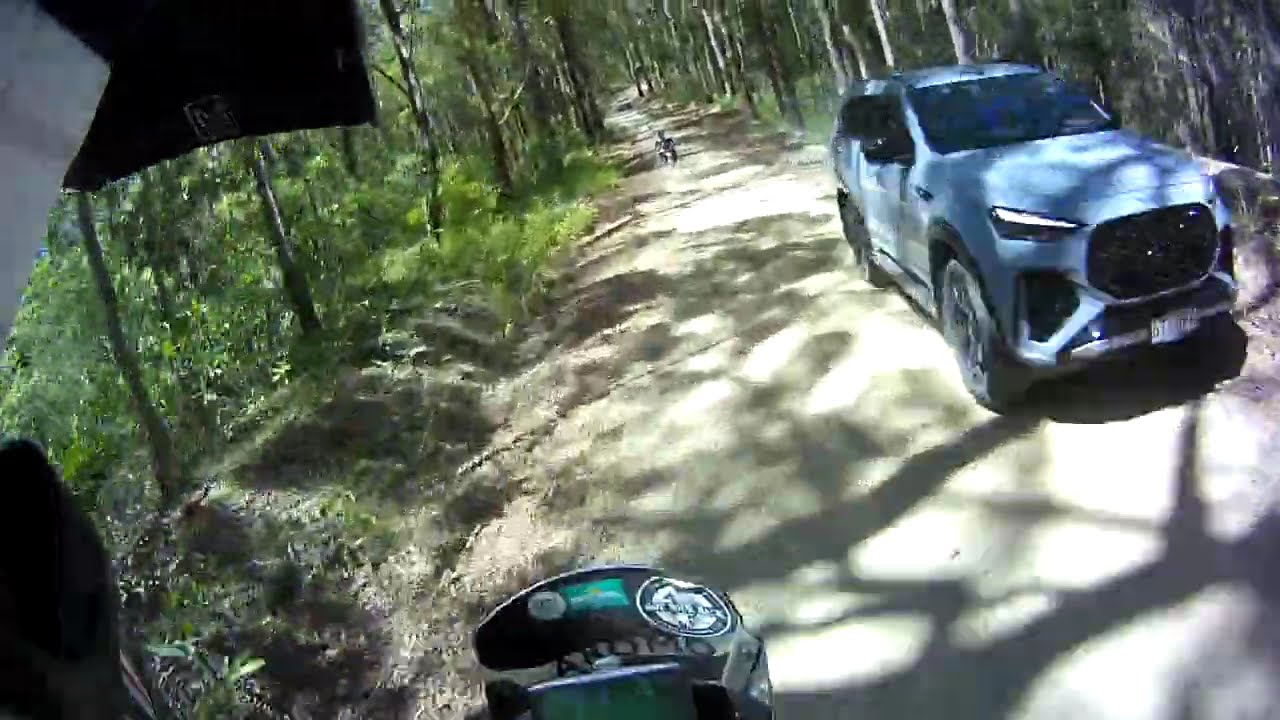Gantry to Mt Brisbane Rd  KLR650 D'Aguilar National Park 