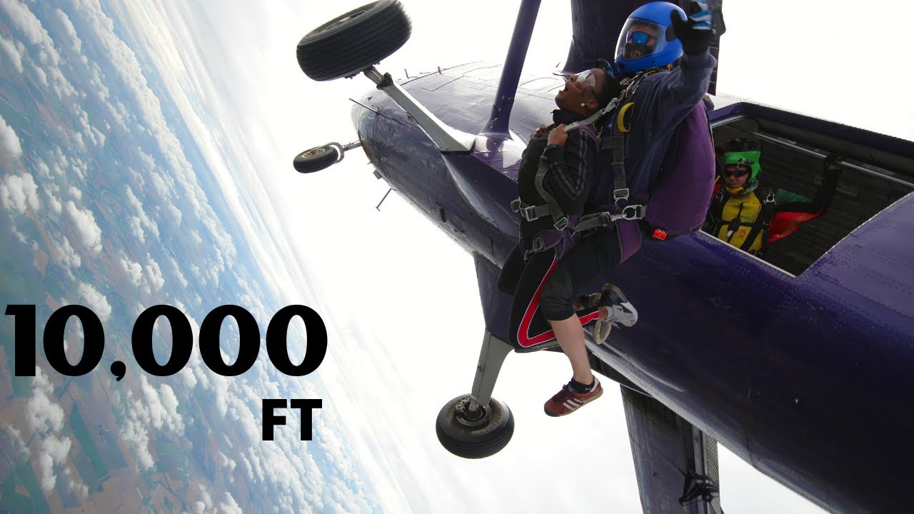 I JUMPED OUT OF A PLANE | 10,000 FT North London Skydiving UK Tandem Jump