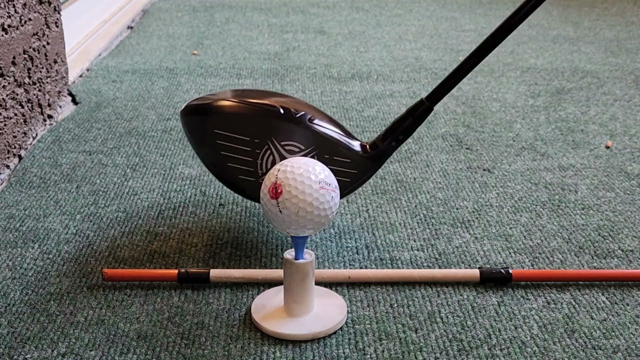 Hit the center of the face with the driver made easy. Best golf driver tip ever!