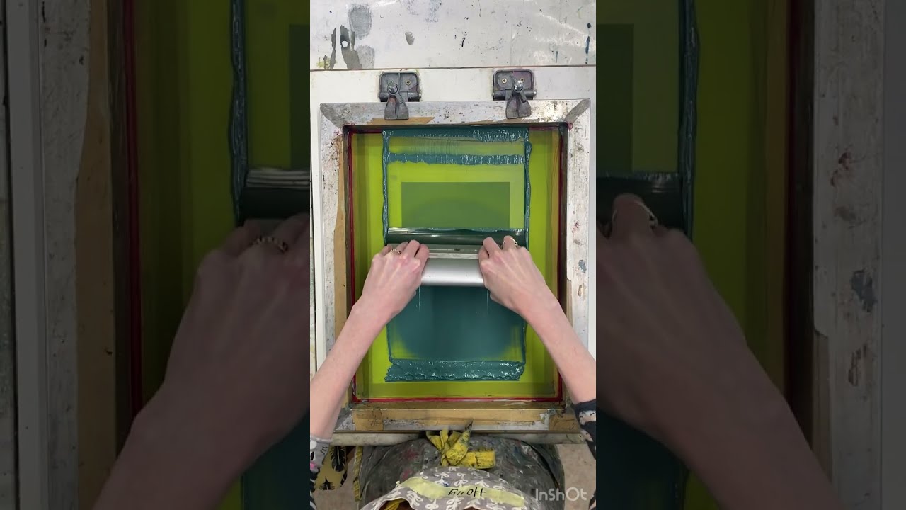 How to Flood a Screen for Screen Printing onto Paper