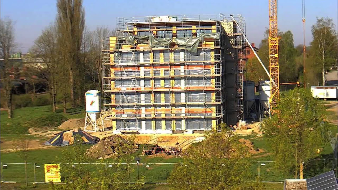 Neubau des modernen T.CON Bürogebäudes in Plattling im Zeitraffer