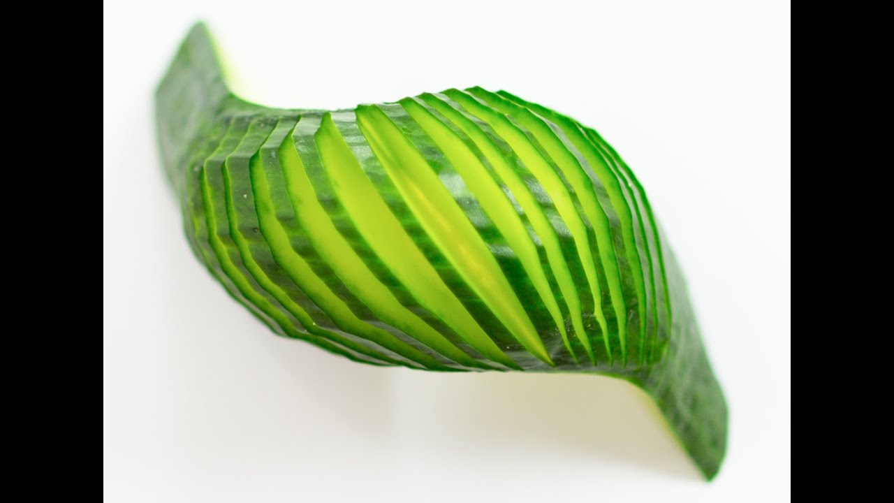 Cucumber Wave Garnish Tutorial
