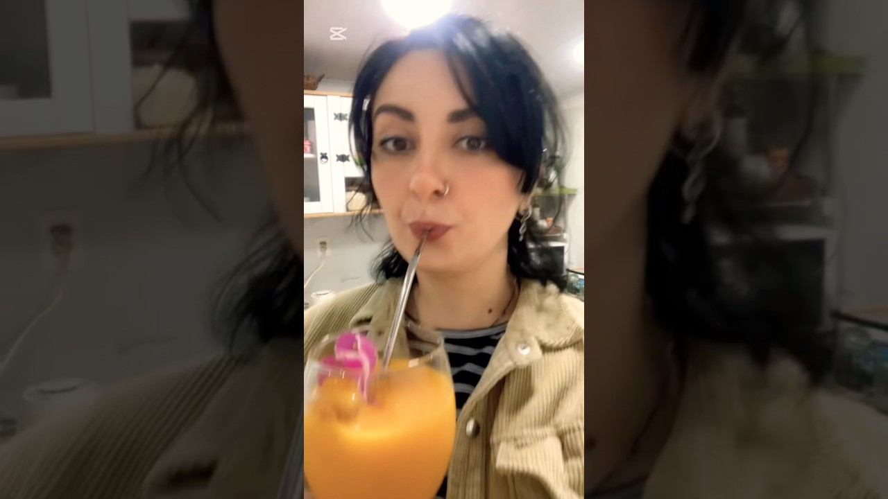 Modo c&oacute;cteles: daikiri de mango y durazno con ron @BACARDI 🎄🍹