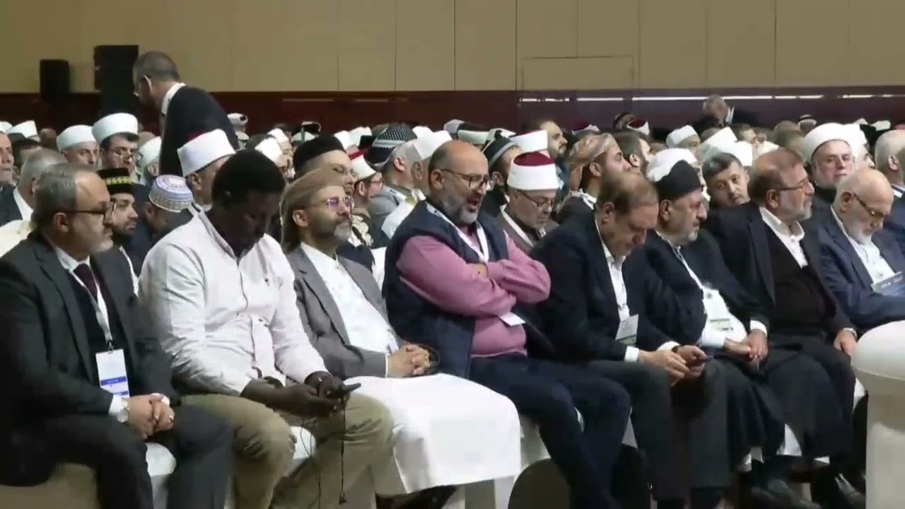وضحت لكل ذي عينين طلائع النصر المبين