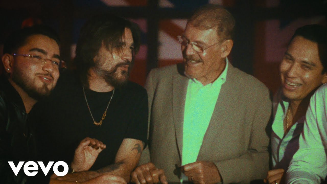 La Arrolladora Banda El Limón De René Camacho, Juanes - Una Noche Contigo
