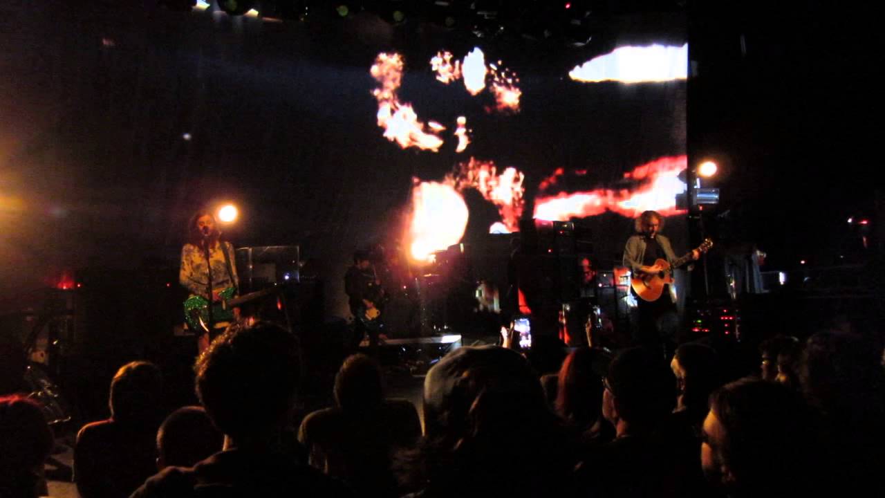 My Bloody Valentine - Cigarette In Your Bed (live @ Kino Šiška, Ljubljana)