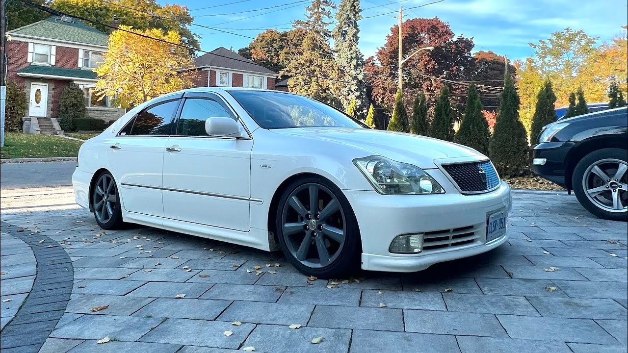 Моё мнение о японской версии Toyota Crown GRS182 2005 года.