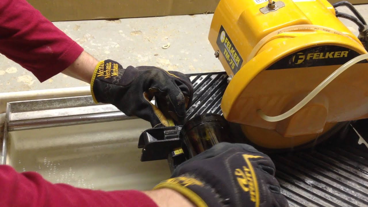 Cut Wine Bottle Glass With a Wet Saw