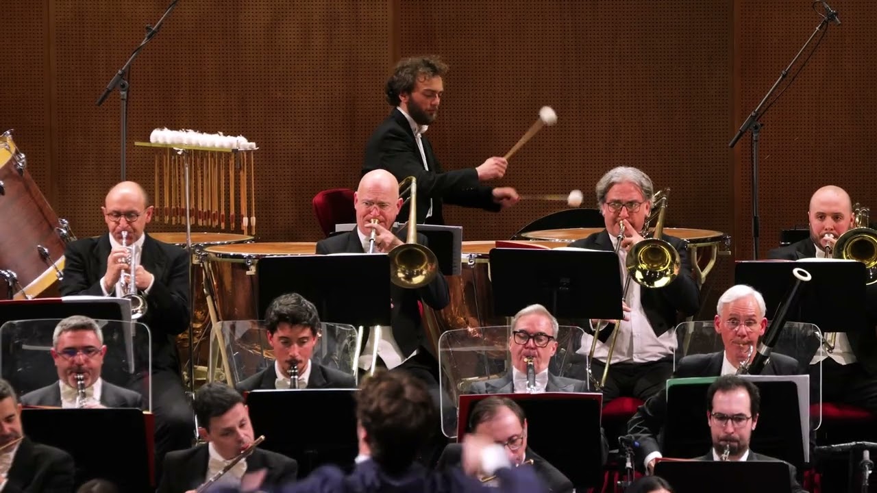 Lorenzo Viotti e la Filarmonica della Scala: la Sinfonia n. 7 “di Leningrado” di Dmitrij Šostakovič