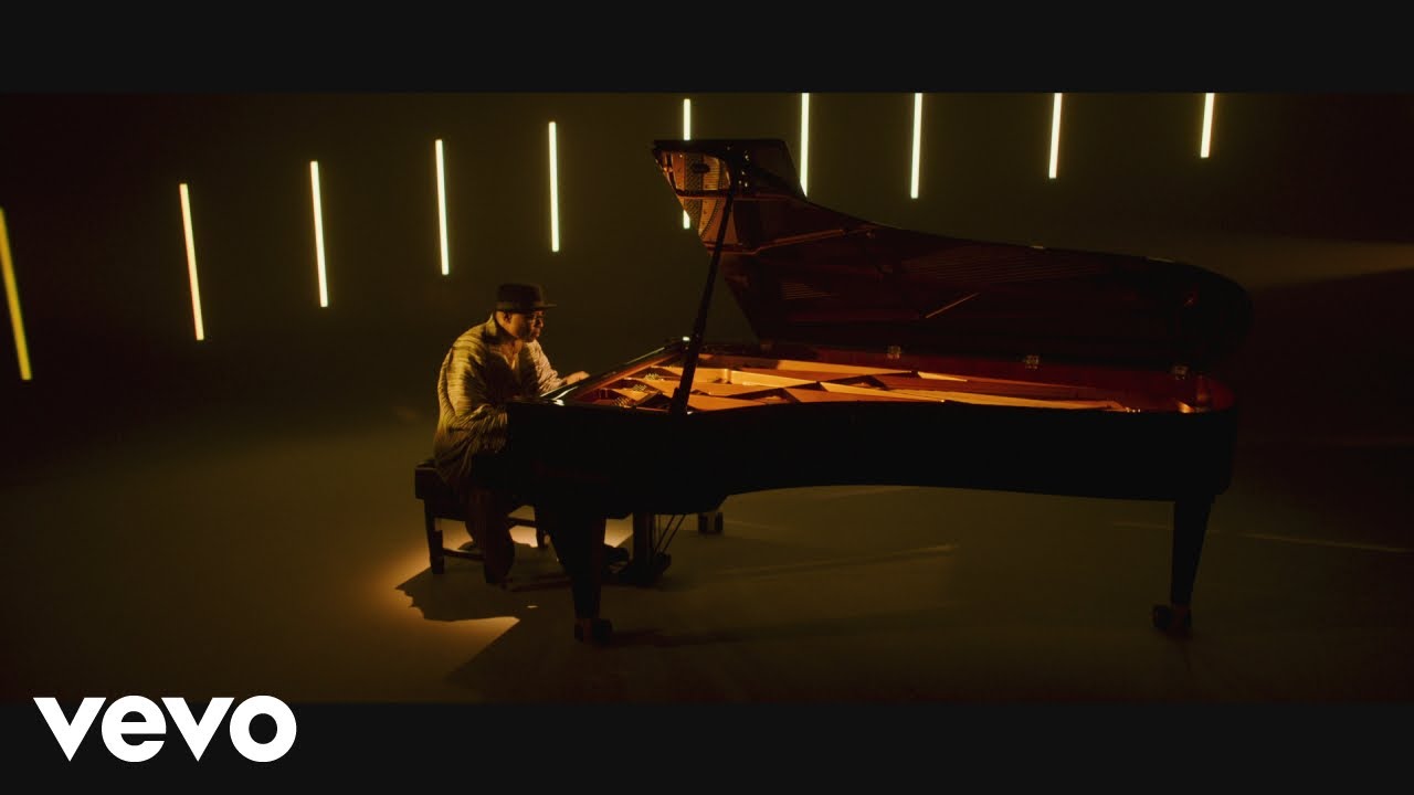 Heartbeats (Official Performance Video)