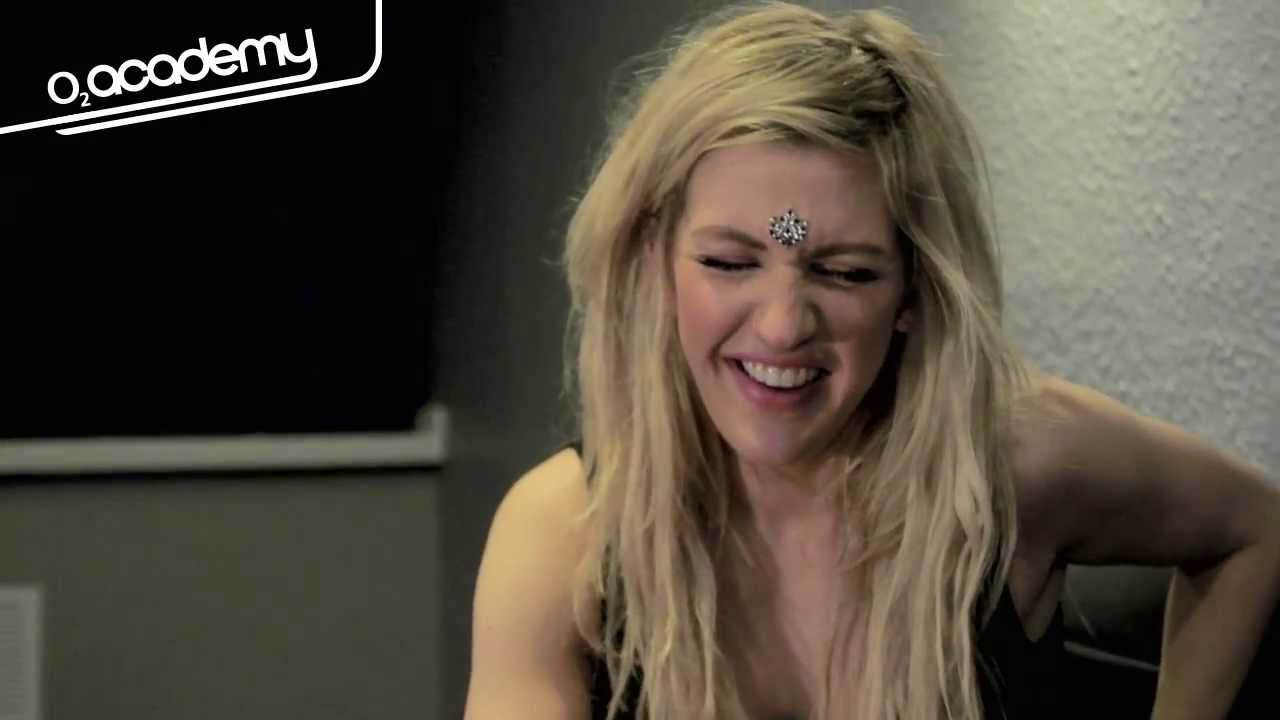 Ellie Goulding Interview - The Best Gifts from her Fans