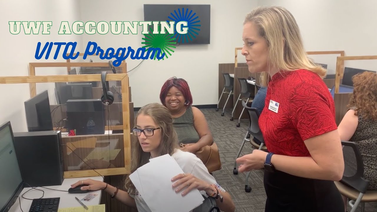 UWF Accounting Students Volunteer at VITA Program