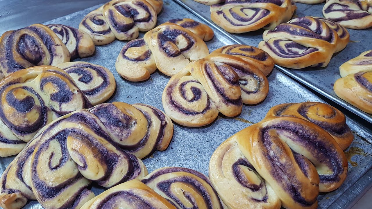 FOUR FINGERS UBE BREAD RECIPE/ PANG BAKERY