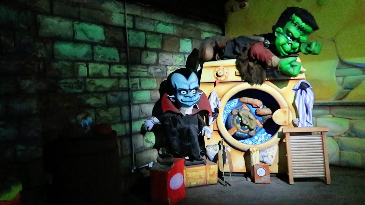 Mischief Mansion (Onride/POV) Video Flamingo Land Resort Malton 2022