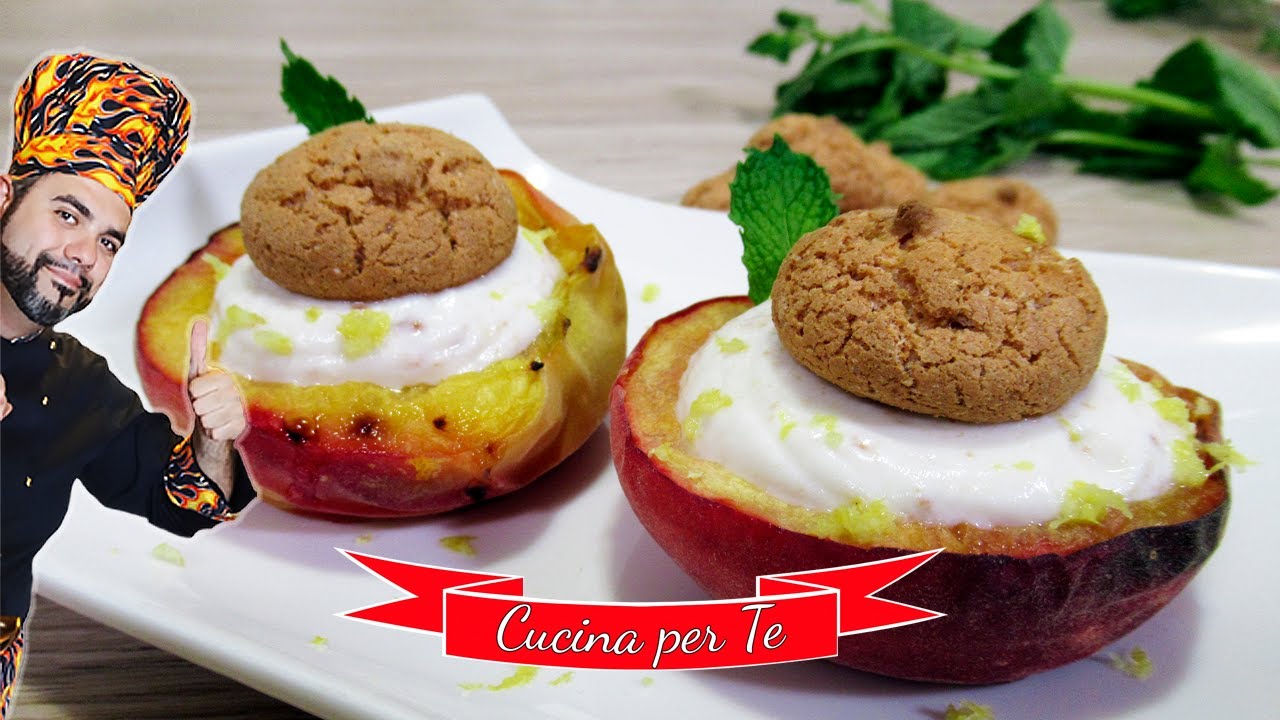 Pesche Ripiene di Ricotta e Amaretti - Ricette Dolci
