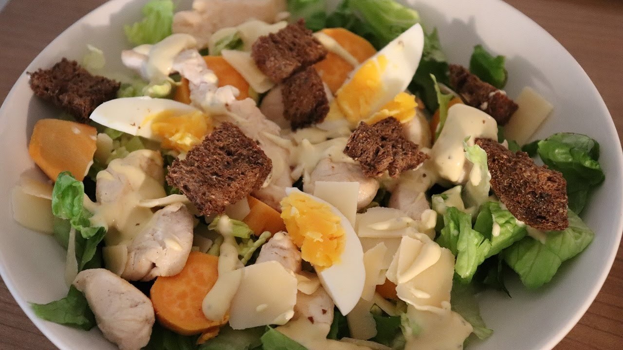Hoe maak je een Caesar salade?
