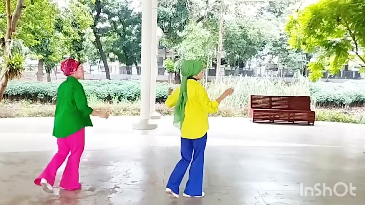kita Bikin Romantis Linedance Choreographed by Heny Riawati Demo by Eva Anisah & Sylvi Indriati