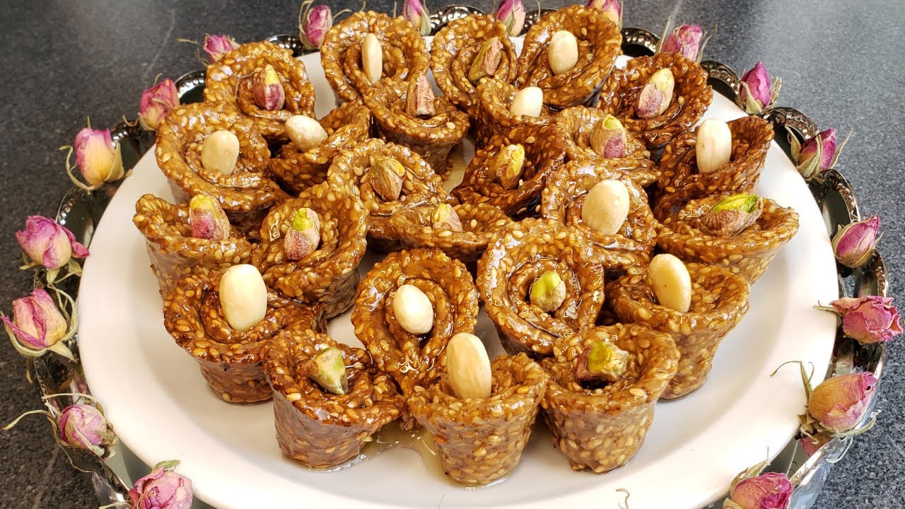 gâteaux aux miel 🍯et sésames (blighat / babouches)