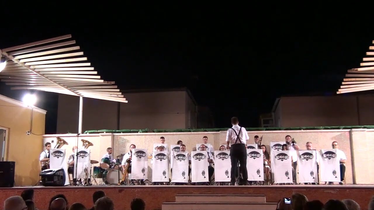 Copacabana (Barry Manilow/Paul Jennings) - Copacabana Sax Big Band