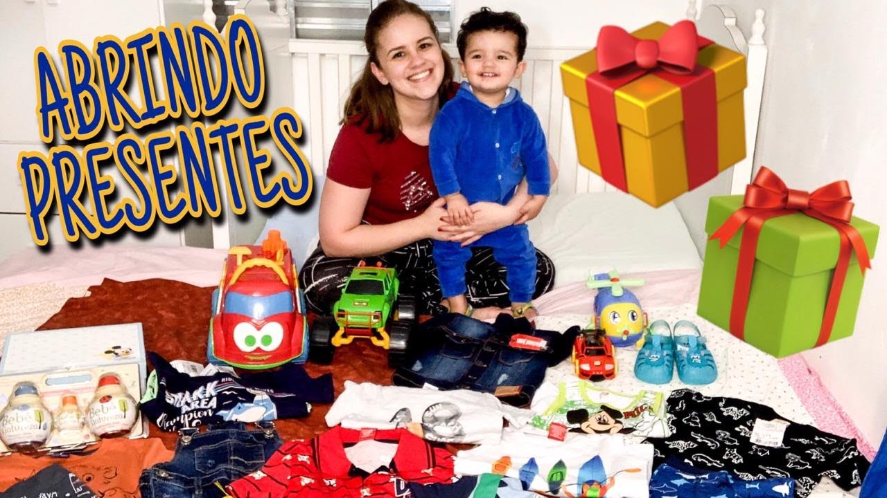 ABRINDO PRESENTES DE ANIVERSÁRIO - João 1 ano