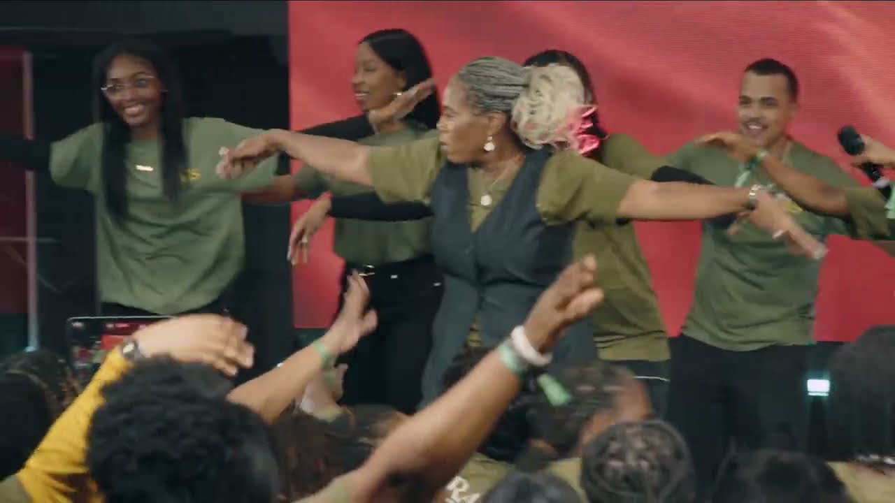 Afro Praise | Comfort Cooper & Claudia Cooper