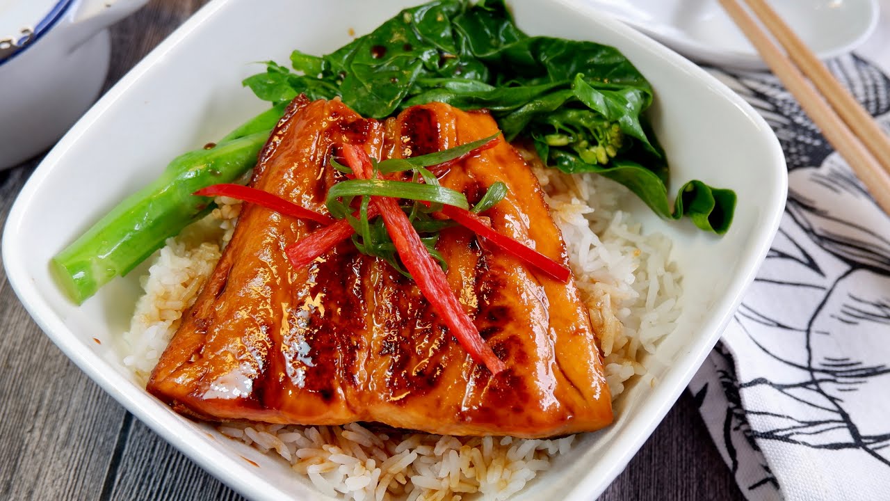 Super Easy 3-Ingredient Classic Japanese Sauce for any Fish 蒲焼三文鱼 Salmon Kabayaki Recipe