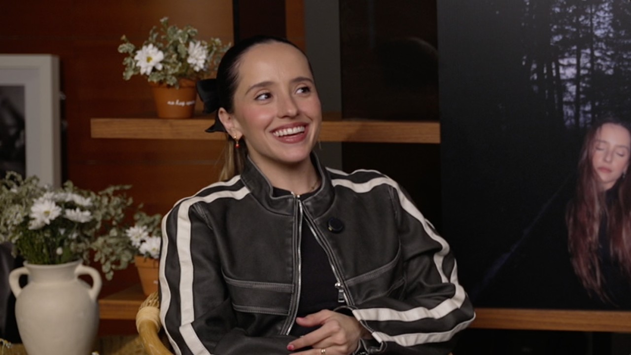 Evaluna acepta el reto ‘Rollitos de Papel’ con Eliane Gallero | Made in Latino