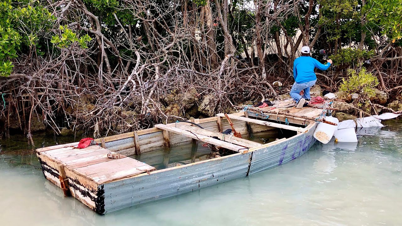 Found a *Cuban RAFT* - Catch and Cook - Stone Crab Dinner