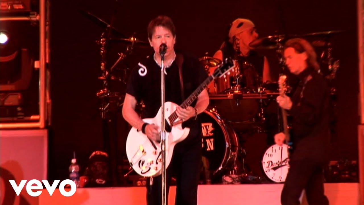Howlin' For My Baby (Live At The Star Of The Desert Arena / 2009)