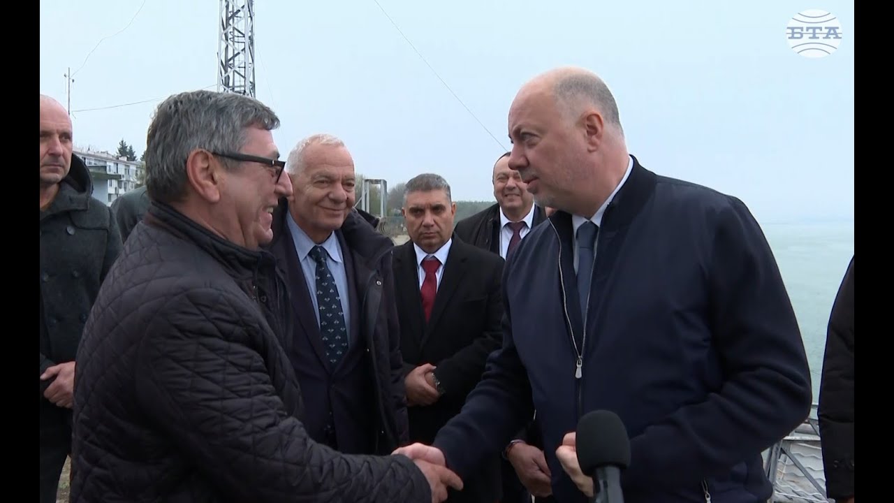 Желязков: България е готова, опитваме да убедим румънските партньори за нови мостове през Дунав