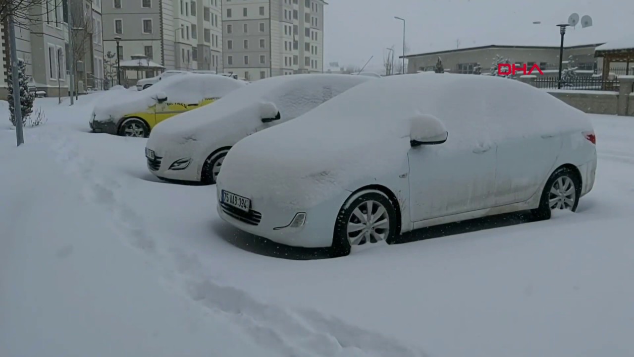Ardahan'da kar kalınlığı 30 santimetreye ulaştı
