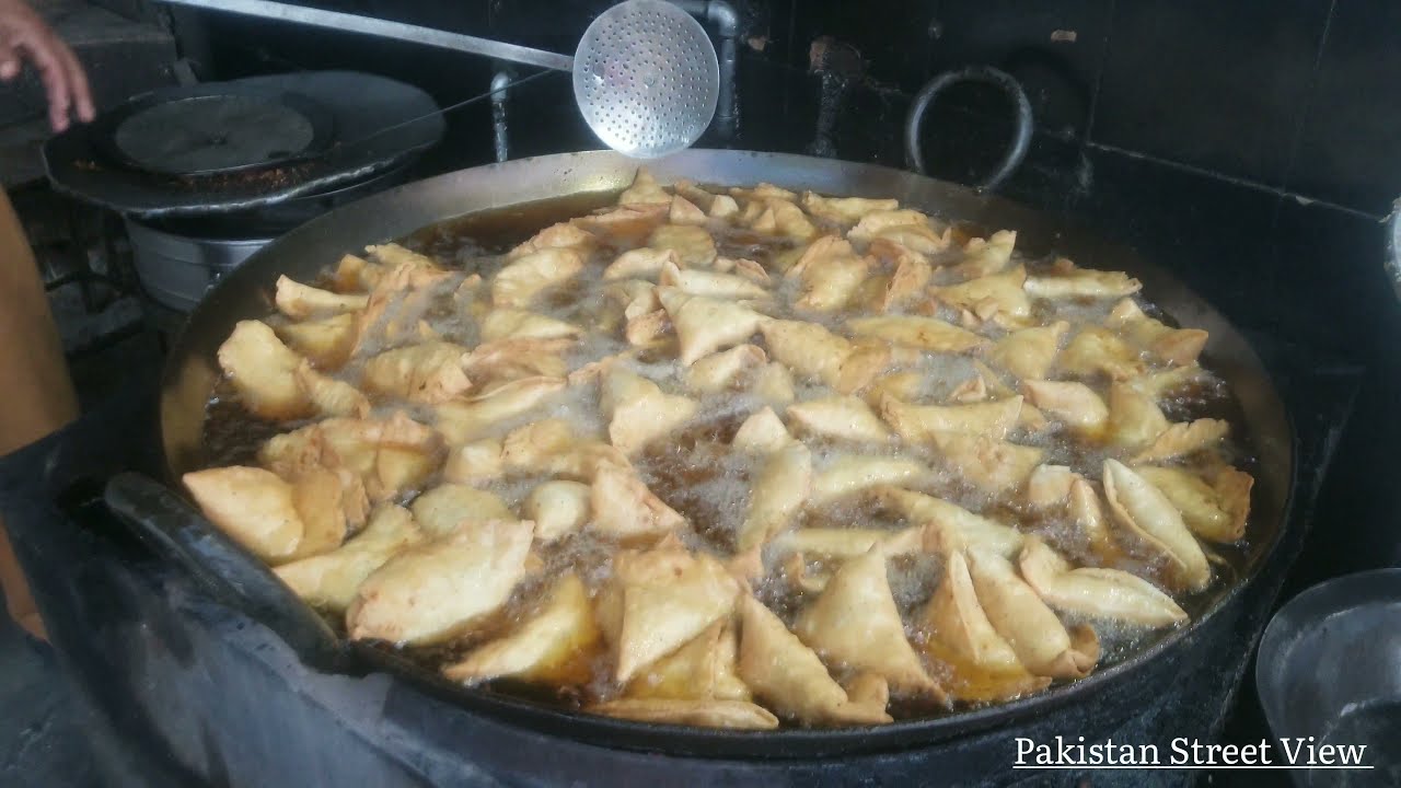 Famous Samosa Chaat in Rawalpindi