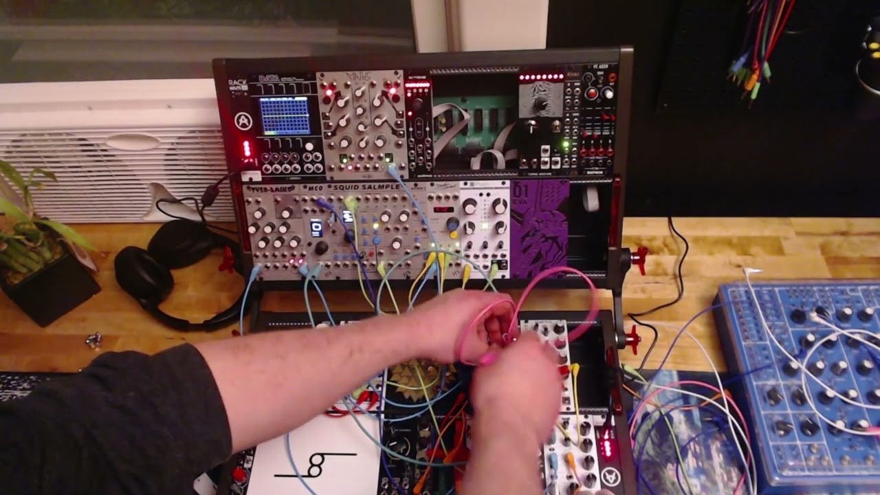 Desk Jam