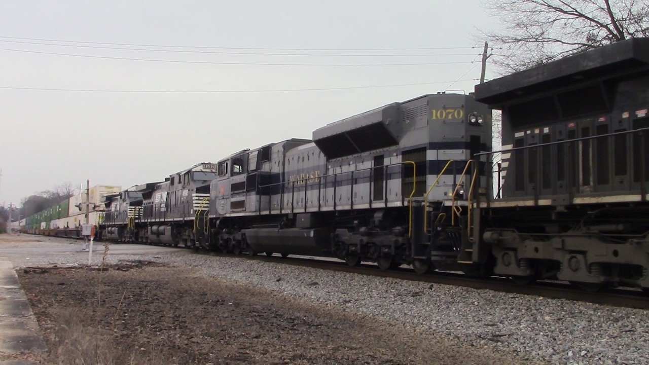 NS 9962, 1070, 4592, and 4945 lead NS 223 at 