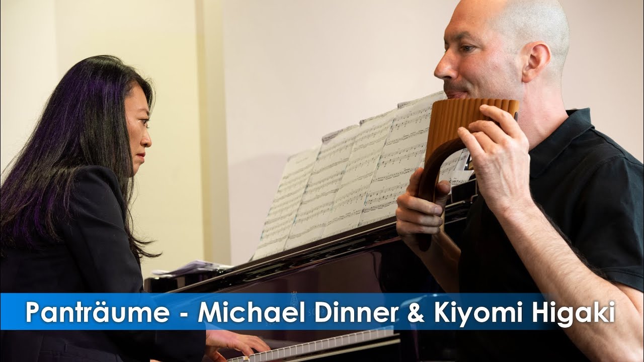 Pan Träume: Klangvoll interpretiert Michael Dinner mit seiner Panflöte 