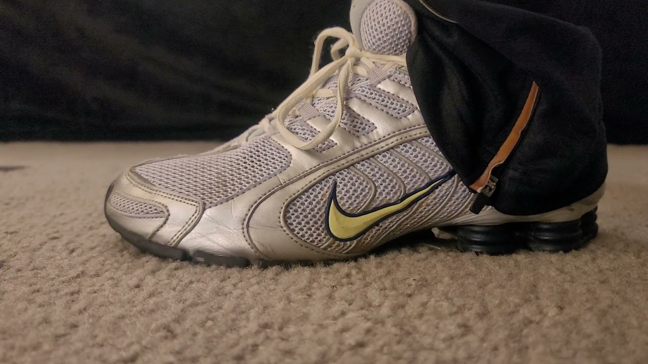 Swap Nike Shox Navina to Shox Quest and shoeplay