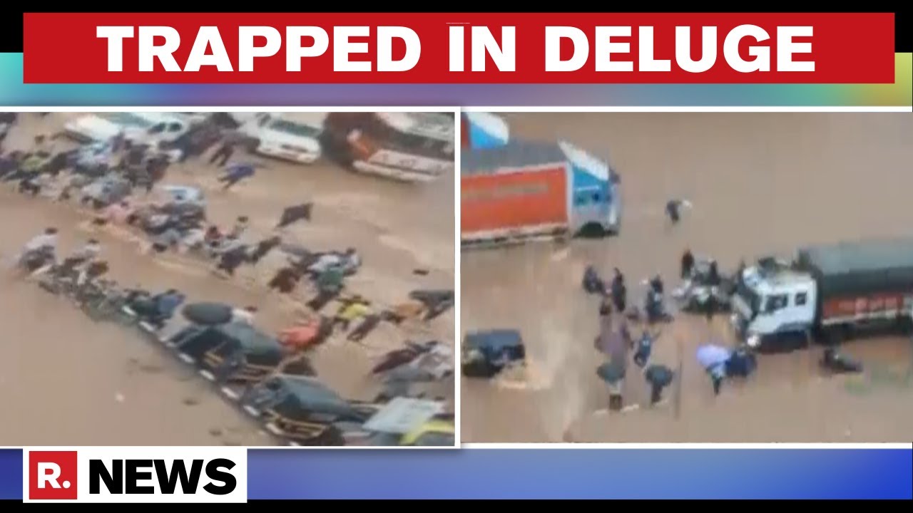 Thane: Waterlogging Witnessed In Shilphata | Ropes Used To Rescue People From Deluge | Republic TV