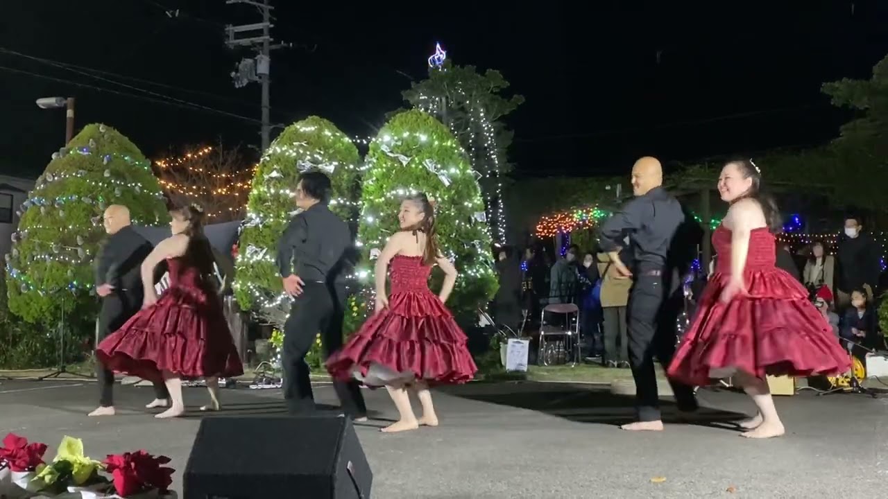 男女ペアフラダンス　イポレイモミ