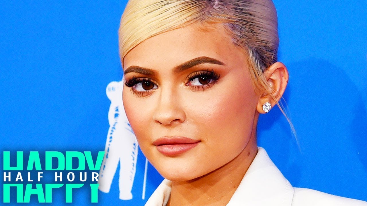 Kylie Jenner Blown Away By Cereal And Milk?!