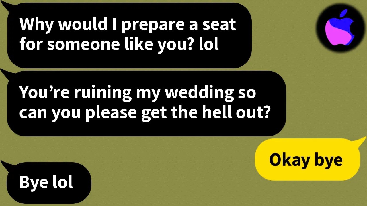 【Apple】 I attended the wedding but my seat was nowhere to be found...