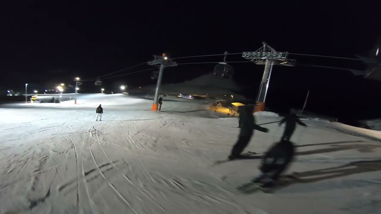 AVOND SKIËN VOL GAS NAAR BENEDEN😮70KM SERFAUS⛷️
