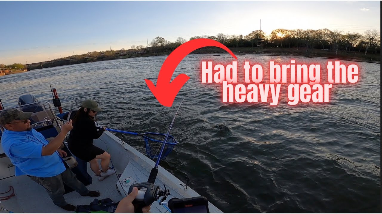 Alabama rig gets crushed on the river!
