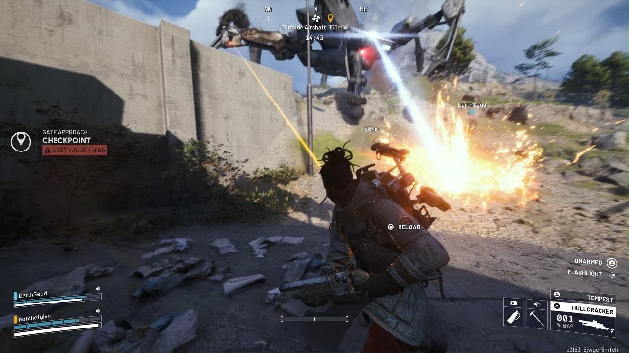 Fighting the queen ArcRaiders Feat:Darthsedd