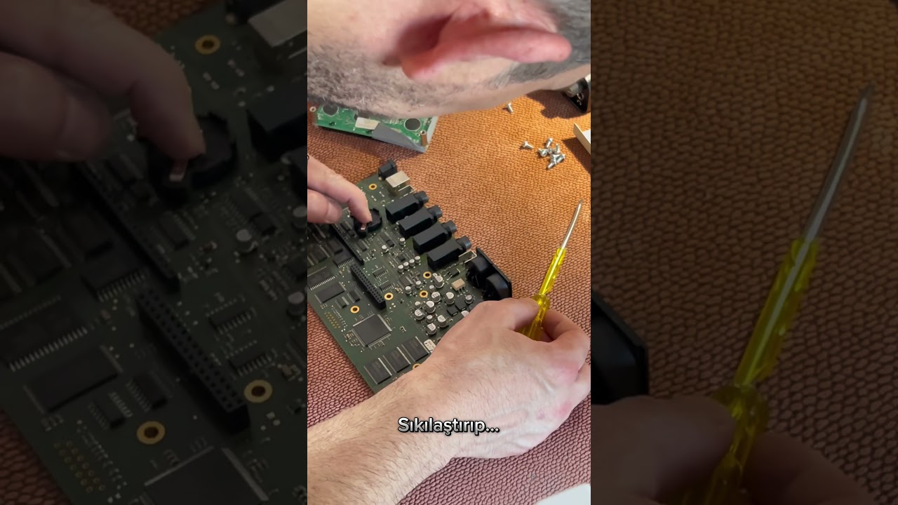 Access Virus Snow Pil Değişimi | Battery Replacement  